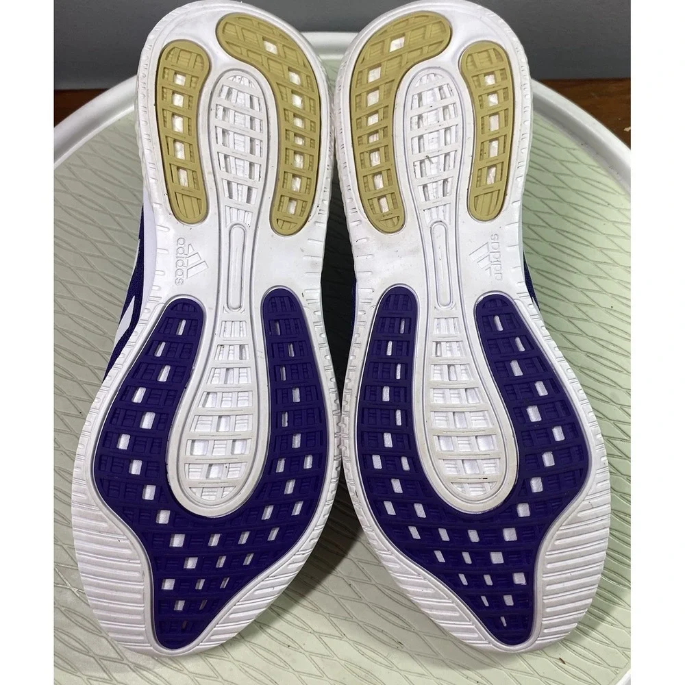 Adidas Washington Huskies  Supernova Men's Bounce 3 Stripe UW Sneakers Sz.10.5‎